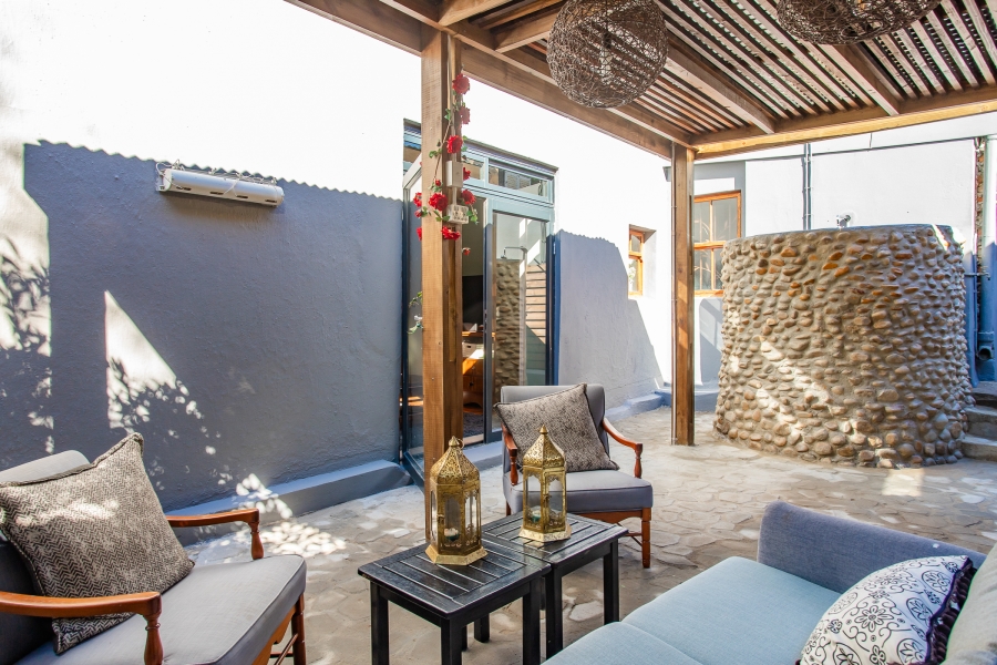 5 Bedroom Property for Sale in Bertville Western Cape